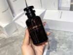 Louis Vuitton Black Bottle Limited Edition – Sables Roses - Image 2
