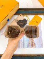 Louis Vuitton Sunglasses - Image 9
