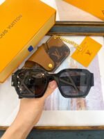 Louis Vuitton Sunglasses - Image 5