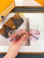 LV Sunglasses - Image 6