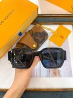 Louis Vuitton Sunglasses - Image 4