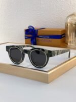 Louis Vuitton Sunglasses - Image 8