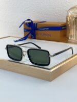 Louis Vuitton Sunglasses - Image 9