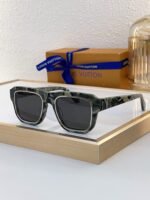 Louis Vuitton Sunglasses - Image 9