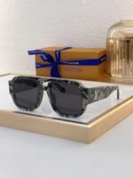 Louis Vuitton Sunglasses - Image 9