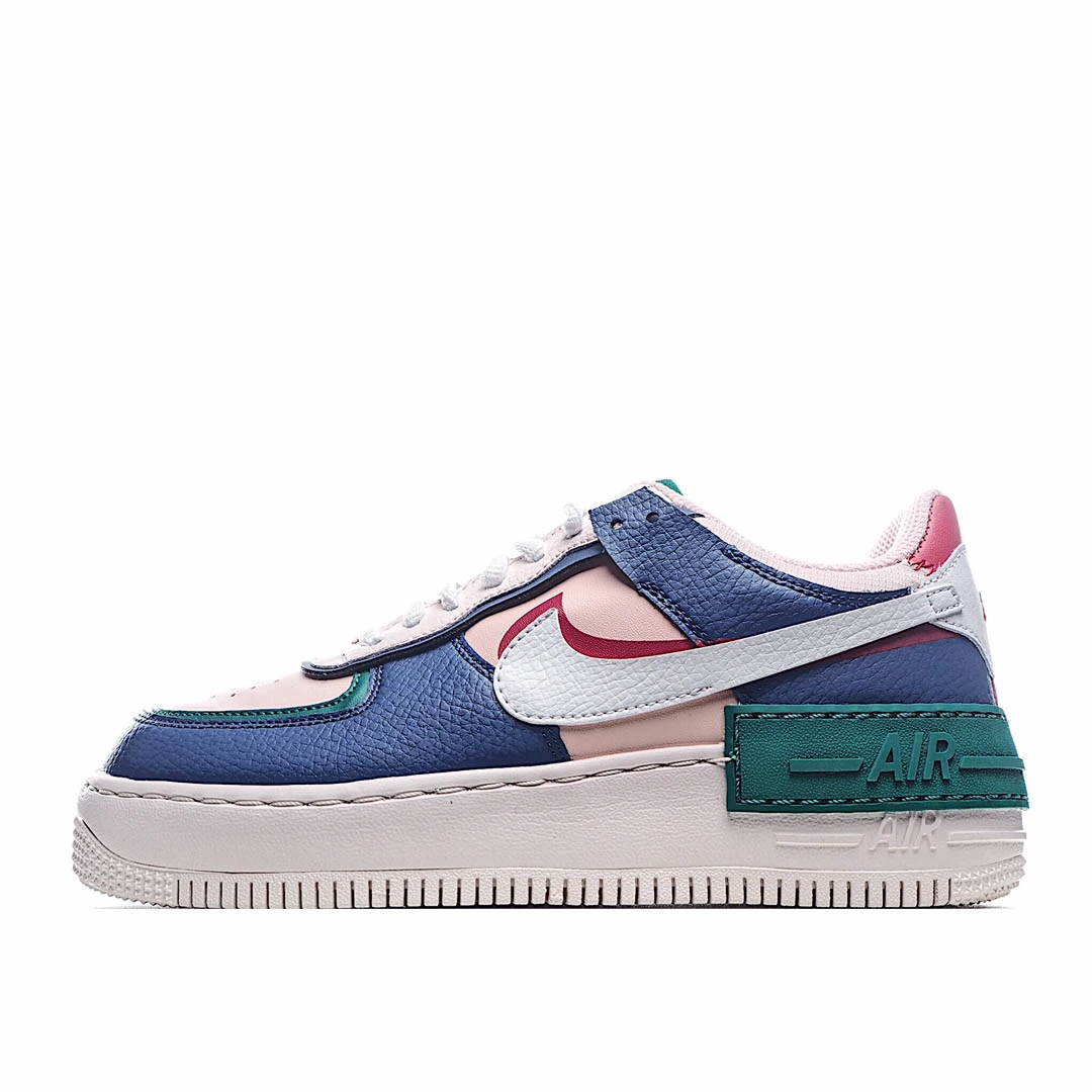 i0913e3088b7fbff80ec5fa48959bc014.webp Nike WMNS Air Force 1 Shadow Low-Top Sneakers - Image 1