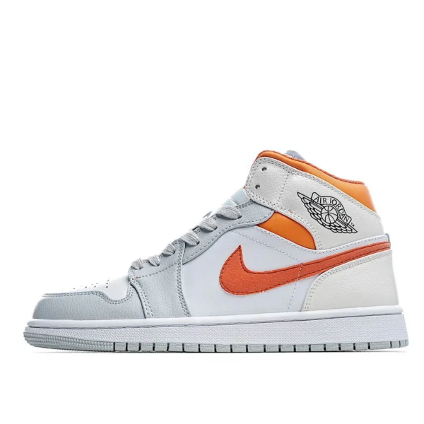 Air Jordan 1 Mid ‘Starfish-