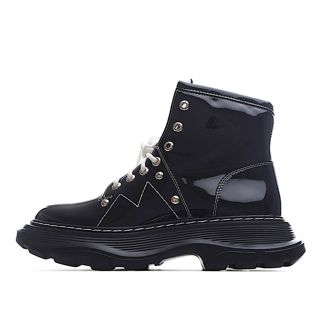 i3fcc54917f931d583283ff92b44a1210.webp Alexander McQueen - Image 1