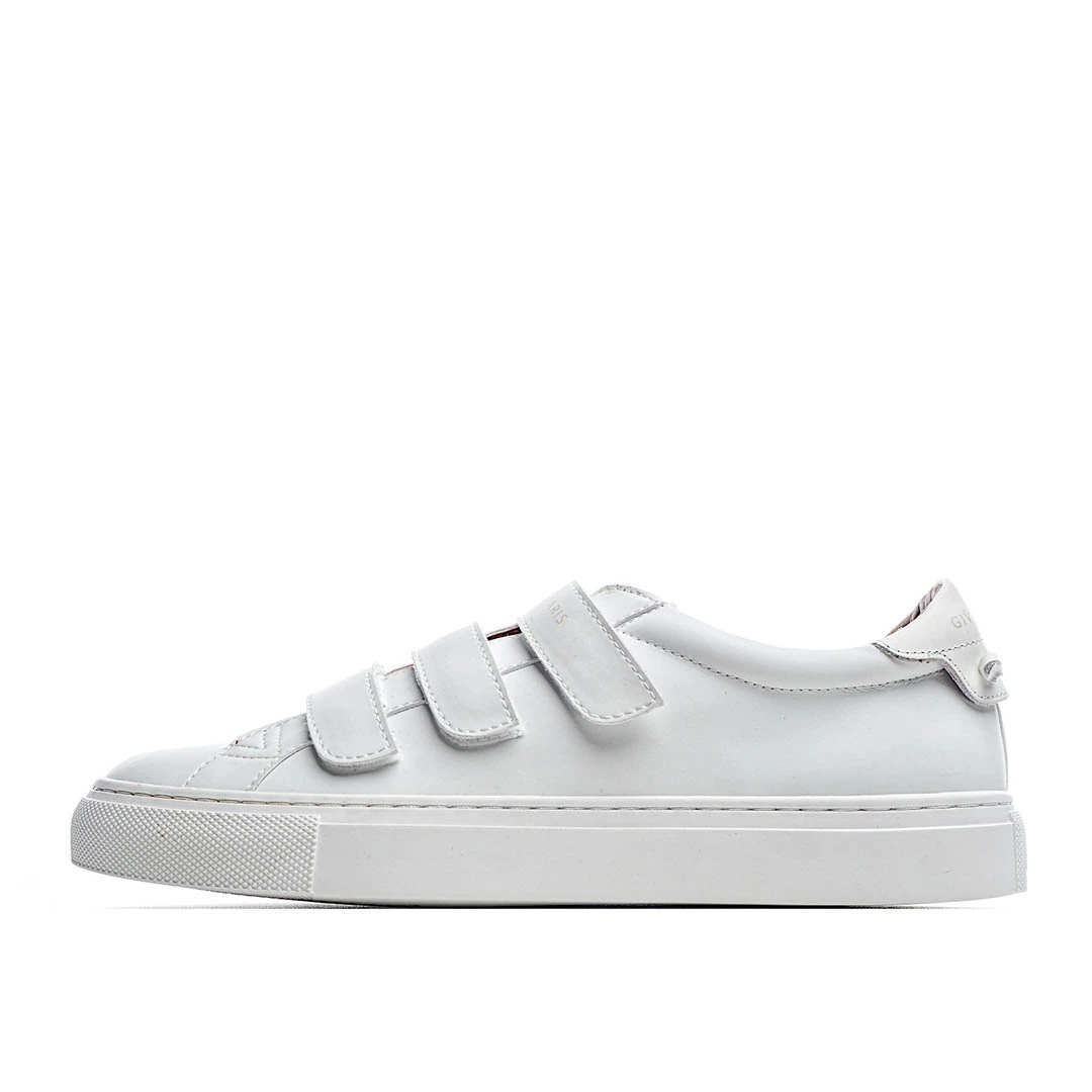 i489fe740326e94d6ddd32355984d4718.webp Givenchy Velcro Sneakers - Image 1