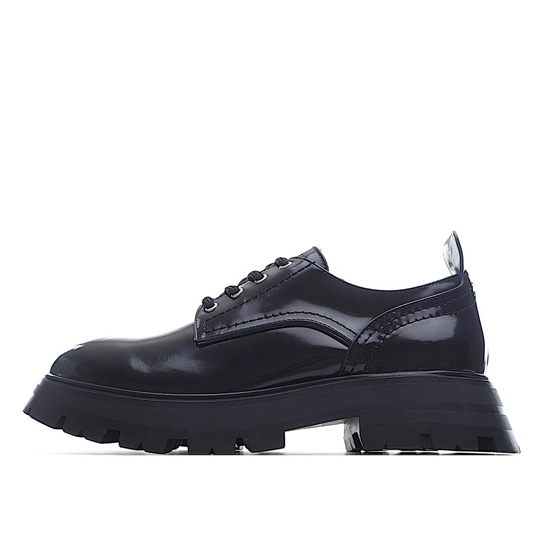 i508940b955cc8011f901c7b5b5b0ed54.webp Alexander McQueen - Image 1