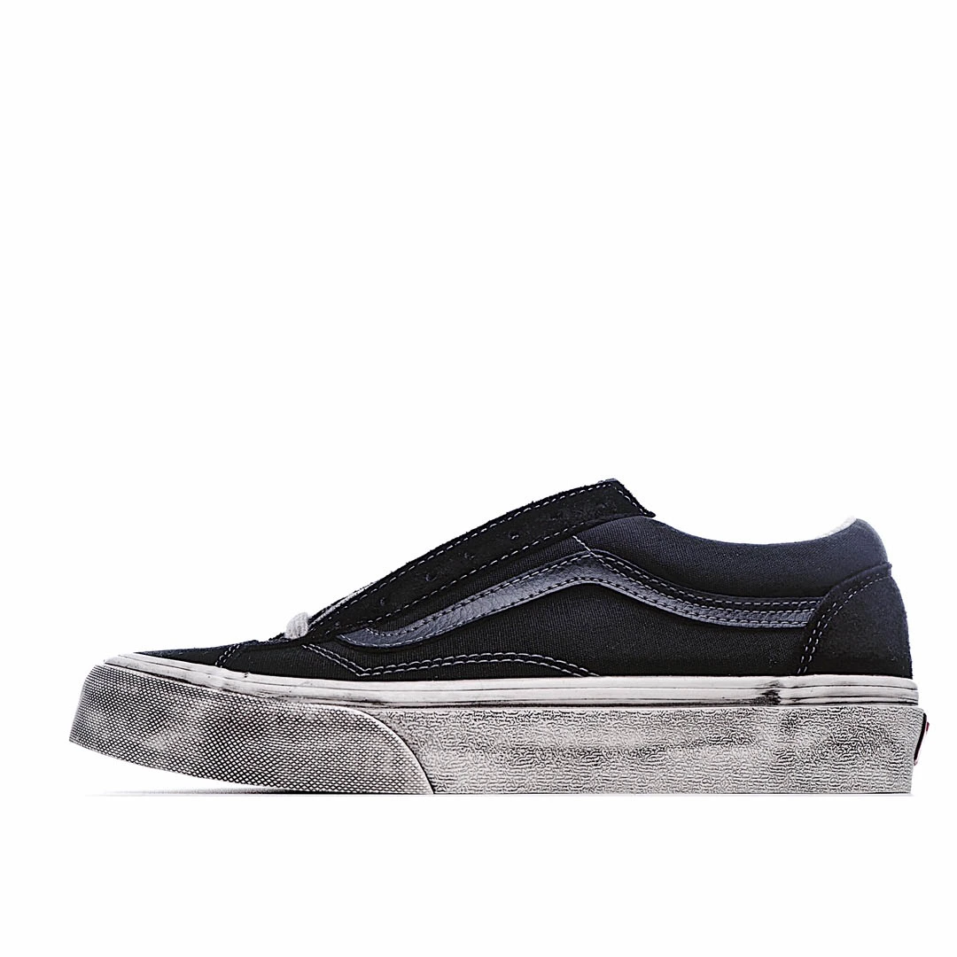 i561dda78326d104b5192edc99b0f689d.webp Vans Style 36 Classic Sneakers - Image 1