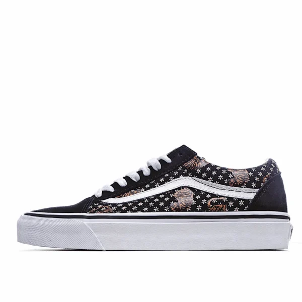 Vans Authentic Low-Top Sneakers