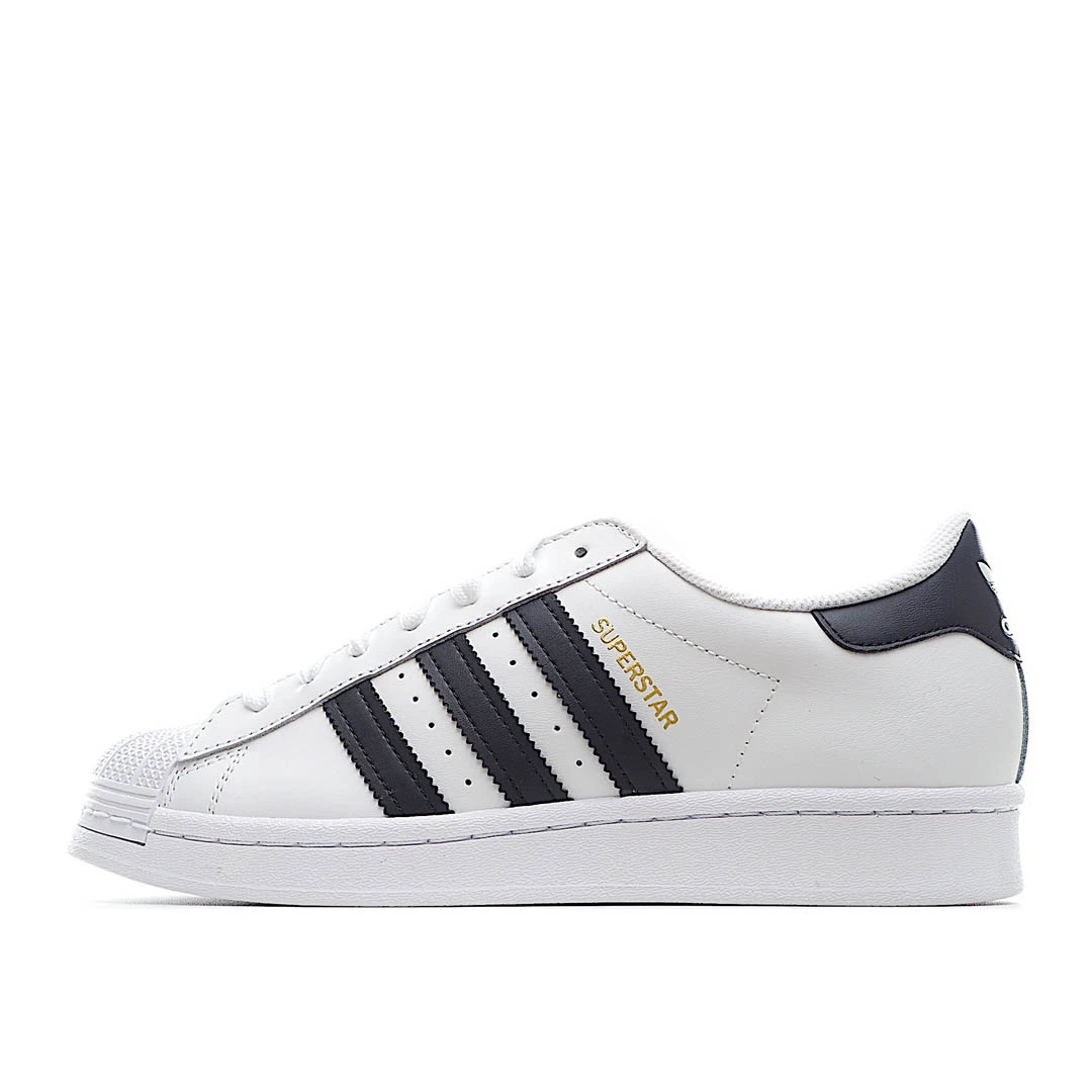 i88bb3557601ffc28feb8ebafbf8c90a2.webp Adidas Superstar ‘Navy Red- - Image 1