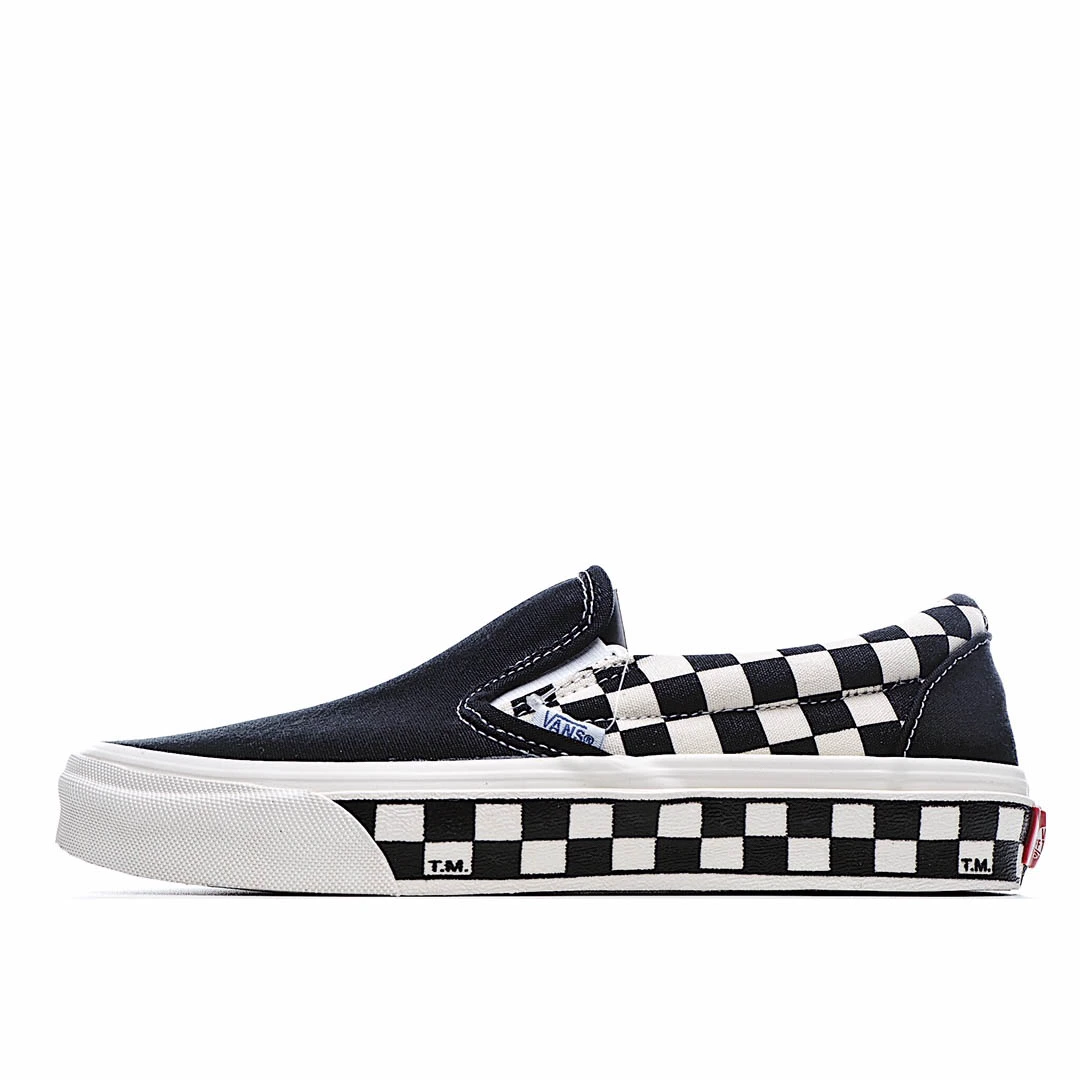 i98b24848e283646ce0aeae67532a394d.webp Vans Vault OG Era Low-Top Sneakers - Image 1