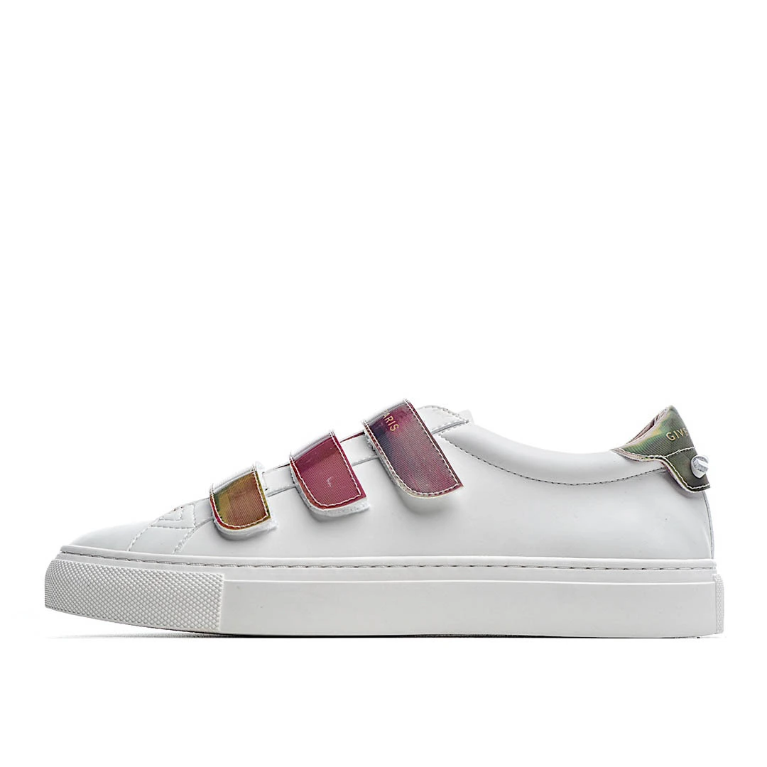 ib793a9237672d0787c0a844455db64a3.webp Givenchy Velcro Sneakers - Image 1