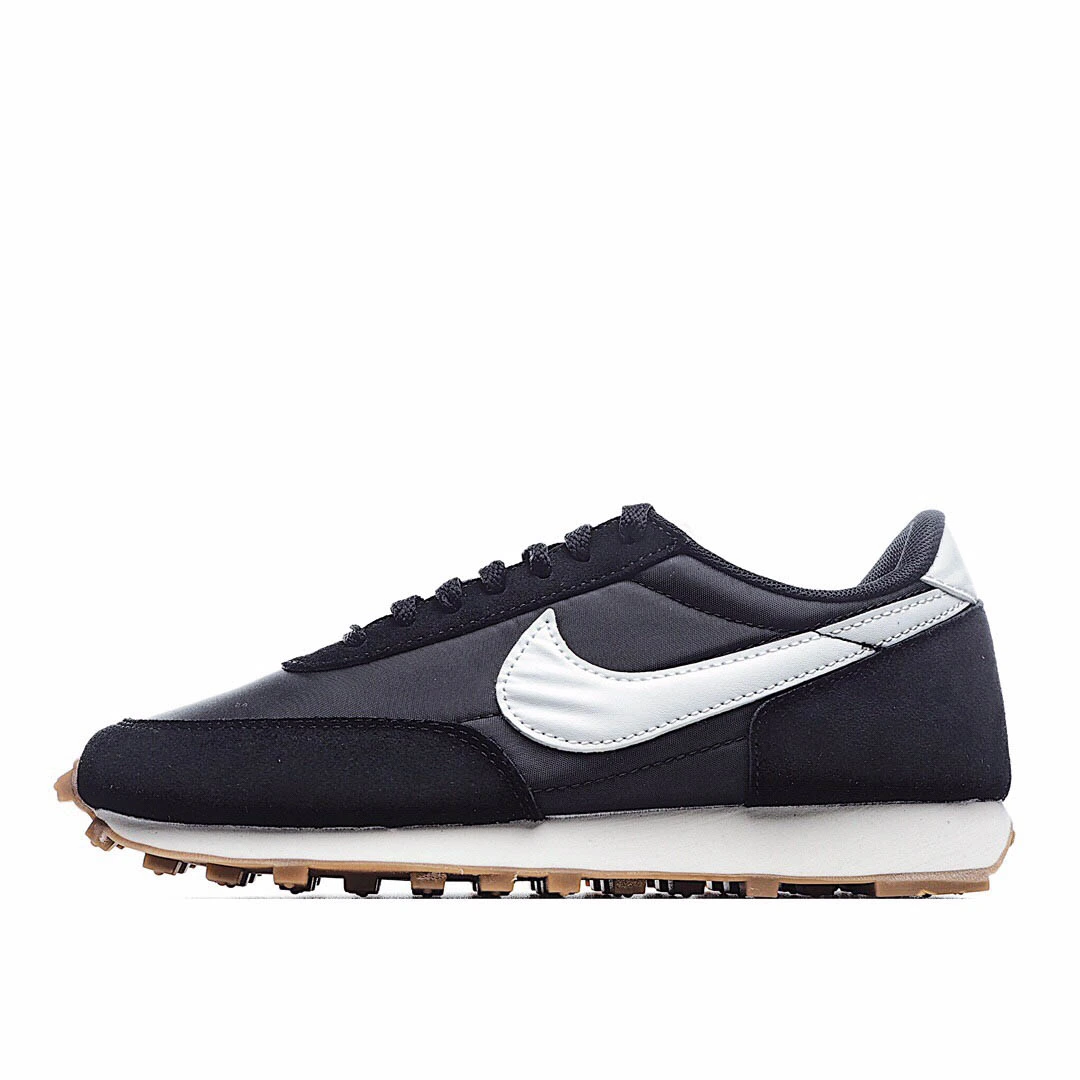 ic8aa97a5ebaa5f5f37ea24f9eba0168e.webp Nike Wmns Daybreak ‘Black- - Image 1