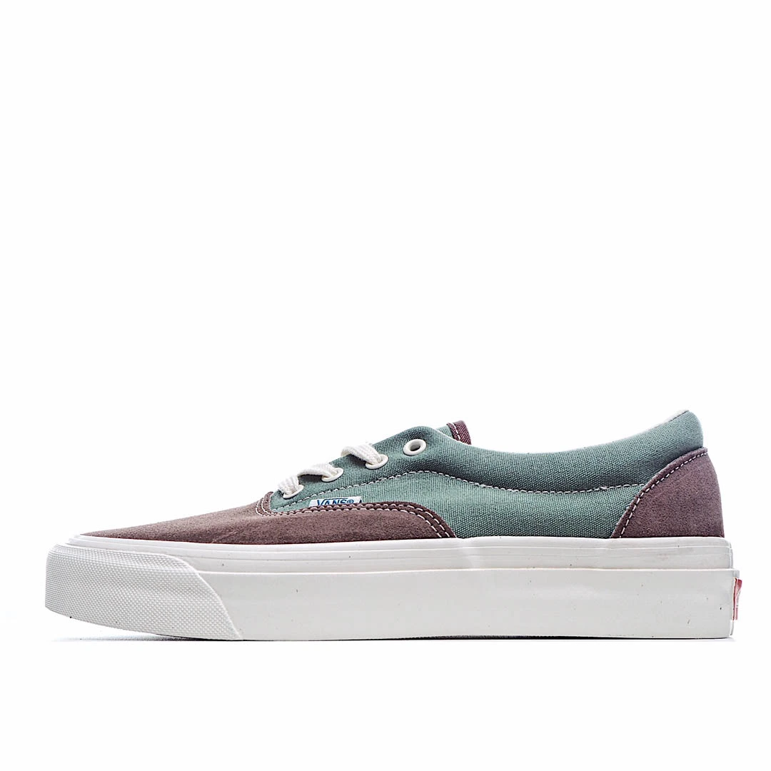 ic9ccfbc9f8ff322c917970279add41f4.webp Vans Vault OG Era Low-Top Sneakers - Image 1
