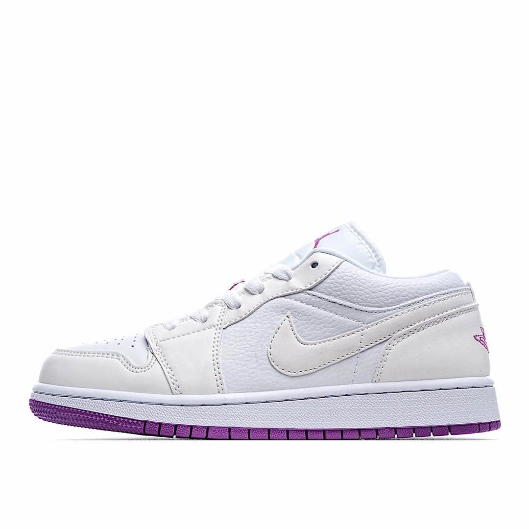 id0c95aabf59530e6fcf0bb235f866e64.webp Air Jordan 1 Low GG Pink Chameleon - Image 1