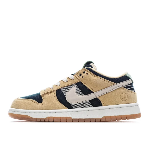 Nike SB Low Dunk Rooted in Peace