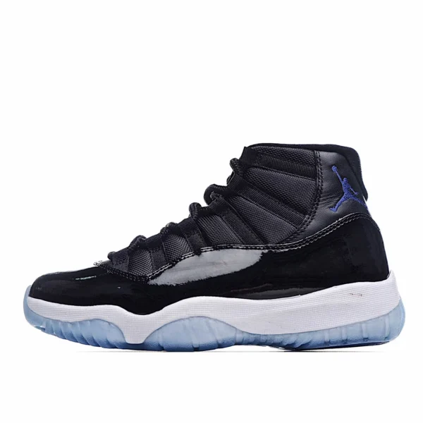 Air Jordan 11 Retro ‘Space Jam- 2016