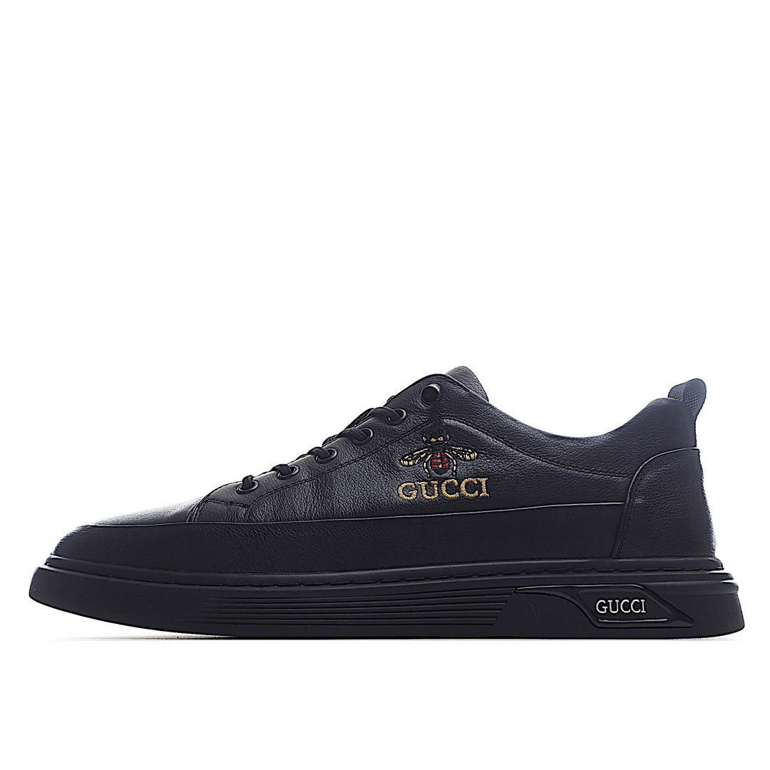 ied5e9abe1b0c7d676819550668bc6b61.webp Gucci Distressed Screener sneaker - Image 1