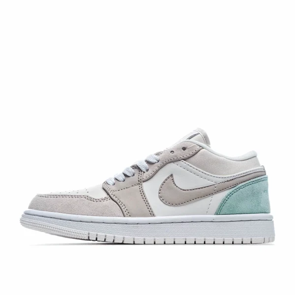 Air Jordan 1 Low ‘Paris-